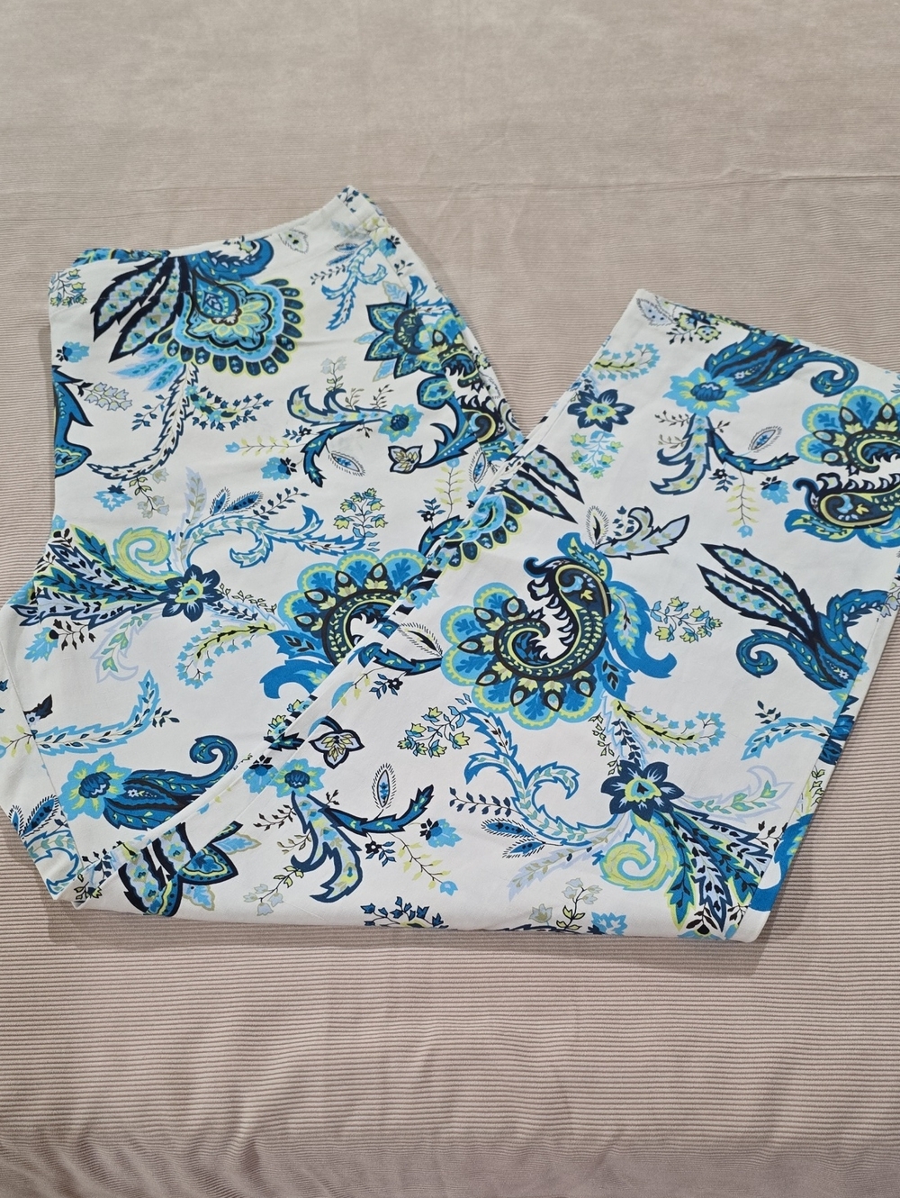 EUC-Liz Claiborne Blue Teal Paisley Print Pants